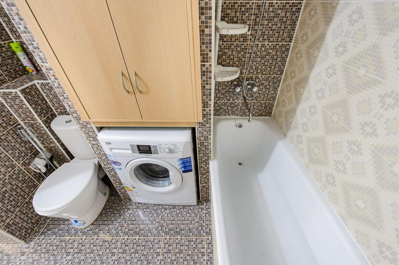 Apartment Оn Makatayeva 5 B Алма Ата Екстериор снимка