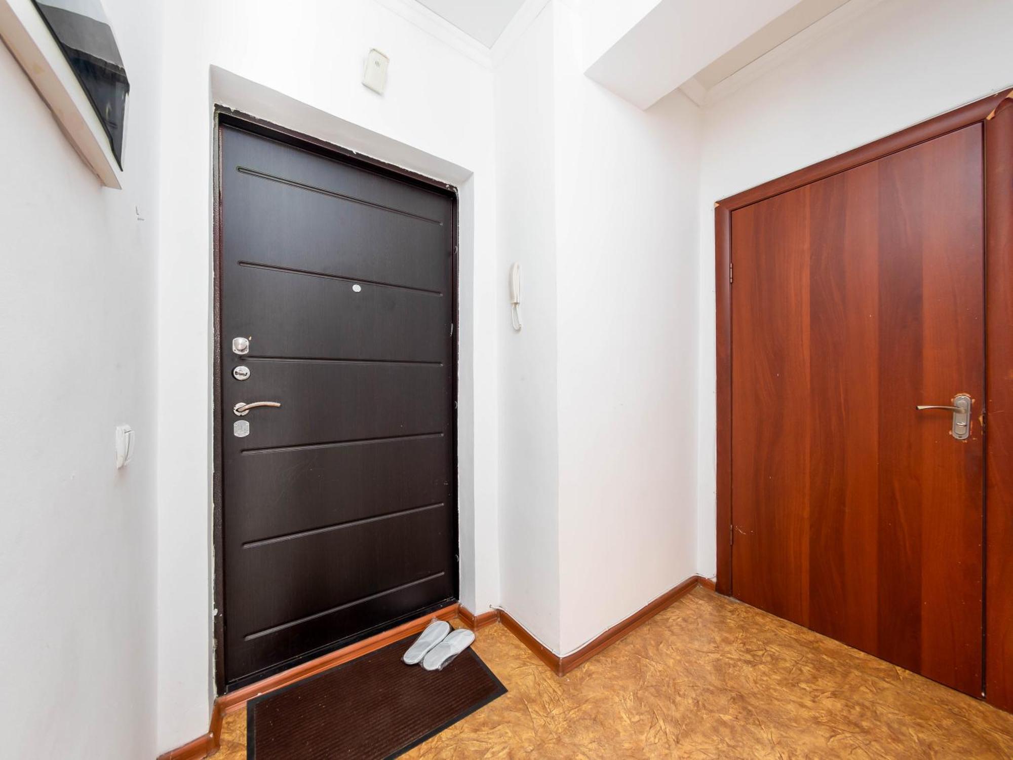 Apartment Оn Makatayeva 5 B Алма Ата Екстериор снимка